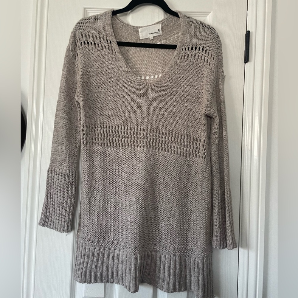 Newbury kustom Sweater- knit detail